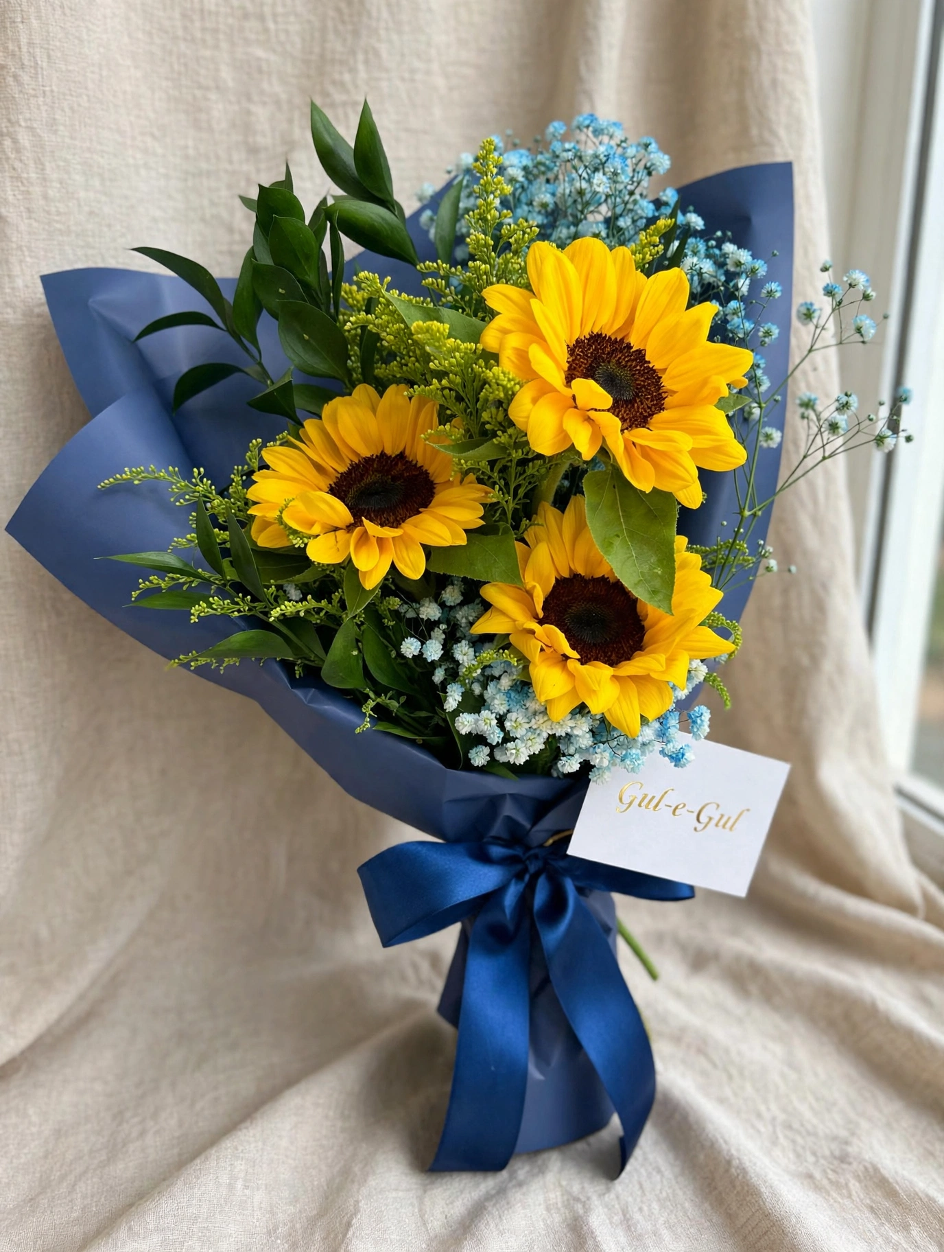 Sunflower Bouquet Blue — GuleGul Flowers